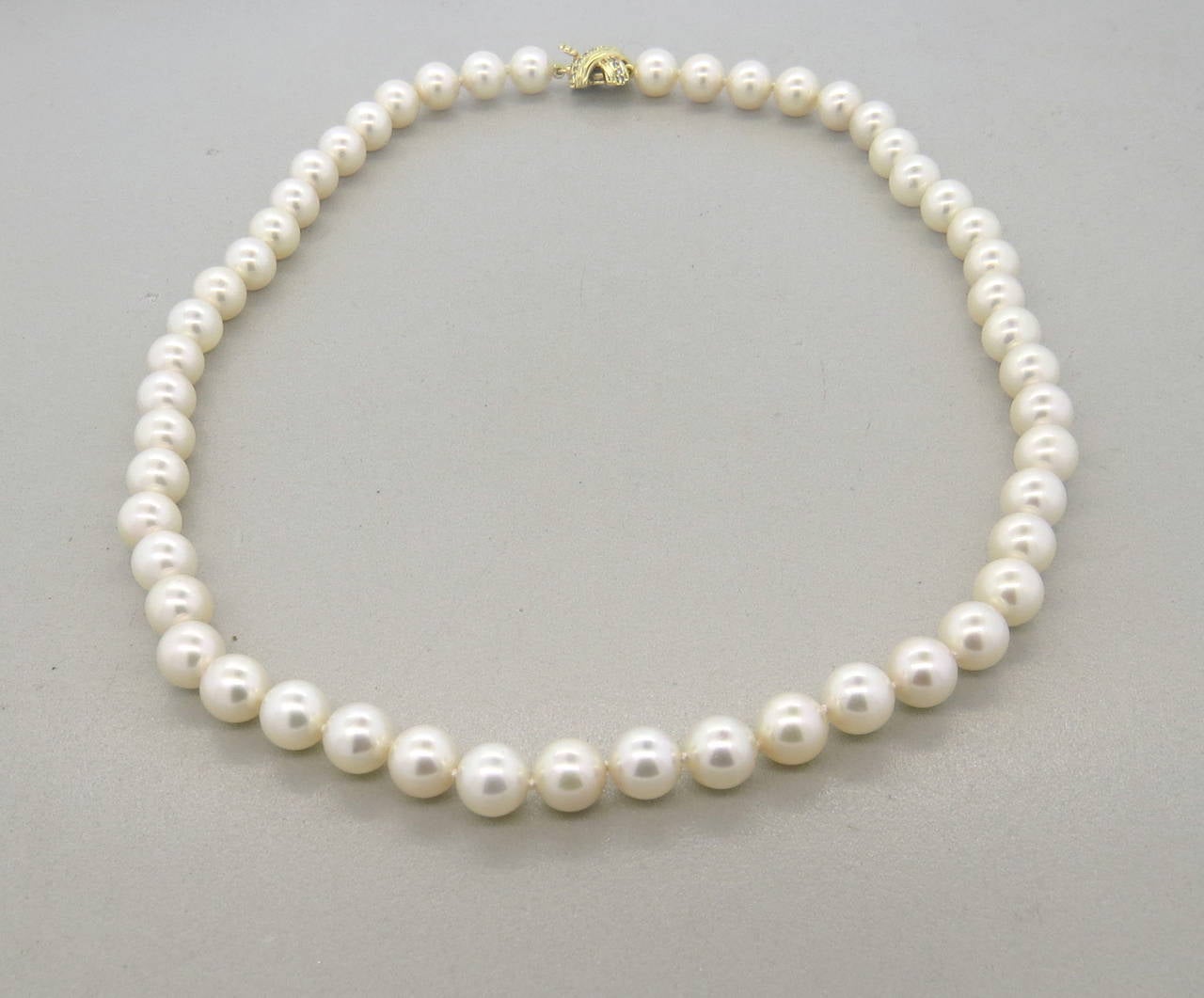 tiffany signature pearl necklace