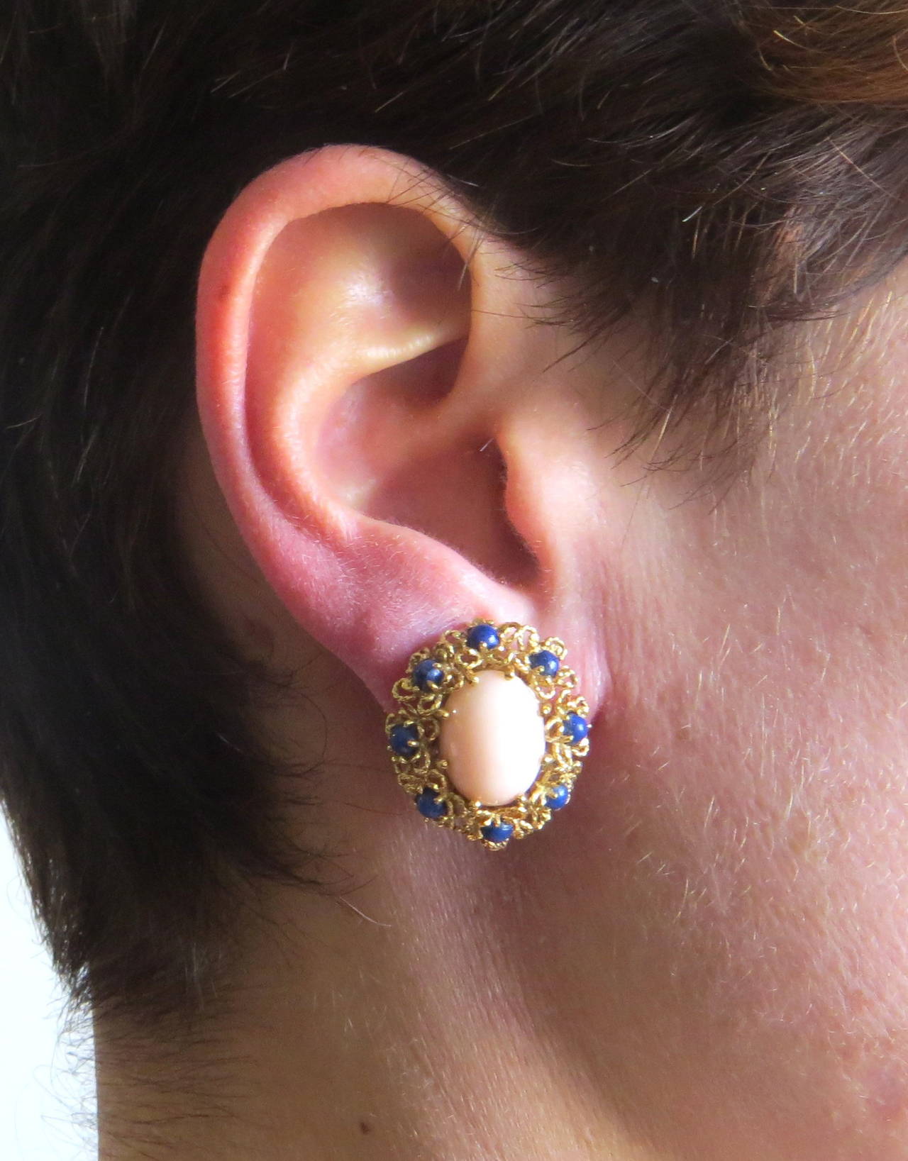 1960s Lapis Coral Gold Earrings In Excellent Condition In Lambertville, NJ