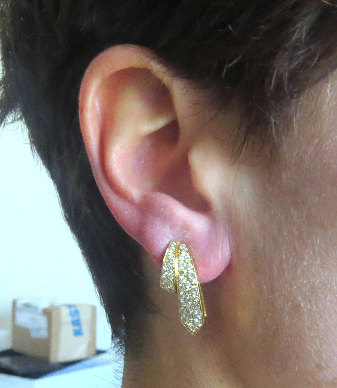 Women's Diamond Gold Earrings