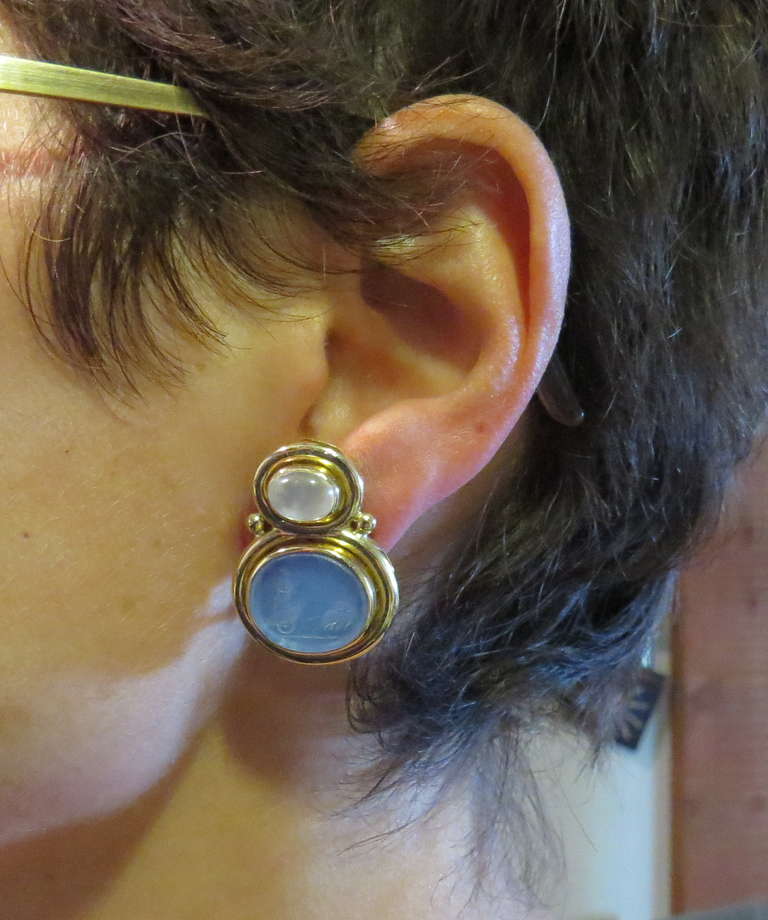 Elizabeth Locke Intaglio Venetian Glass Moonstone Gold Earrings 2