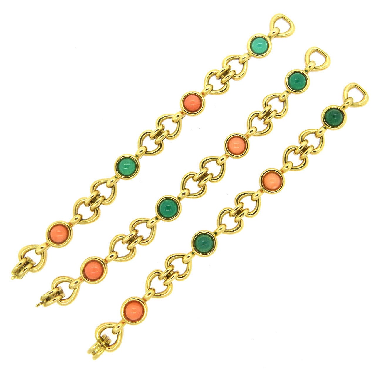 1970s Van Cleef & Arpels Convertible Coral Chrysoprase Bracelet Necklace Suite