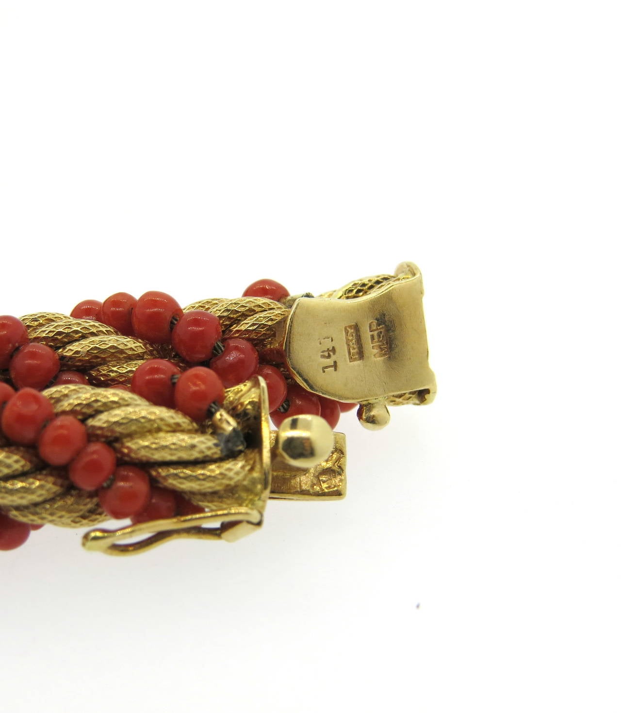 1960s Italian Gold Coral Bead Rope Necklace In Excellent Condition In Lambertville, NJ