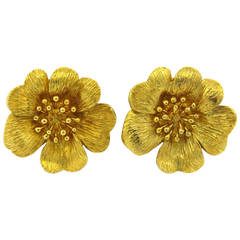 Ilias Lalaounis Textured Gold Flower Earrings