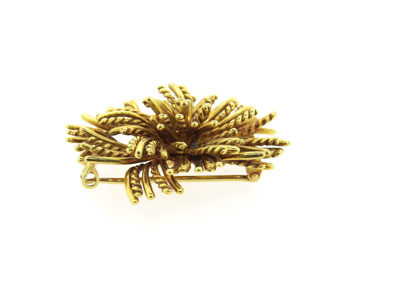 Tiffany & Co Anemone Gold Brooch Pin In Excellent Condition In Lambertville, NJ