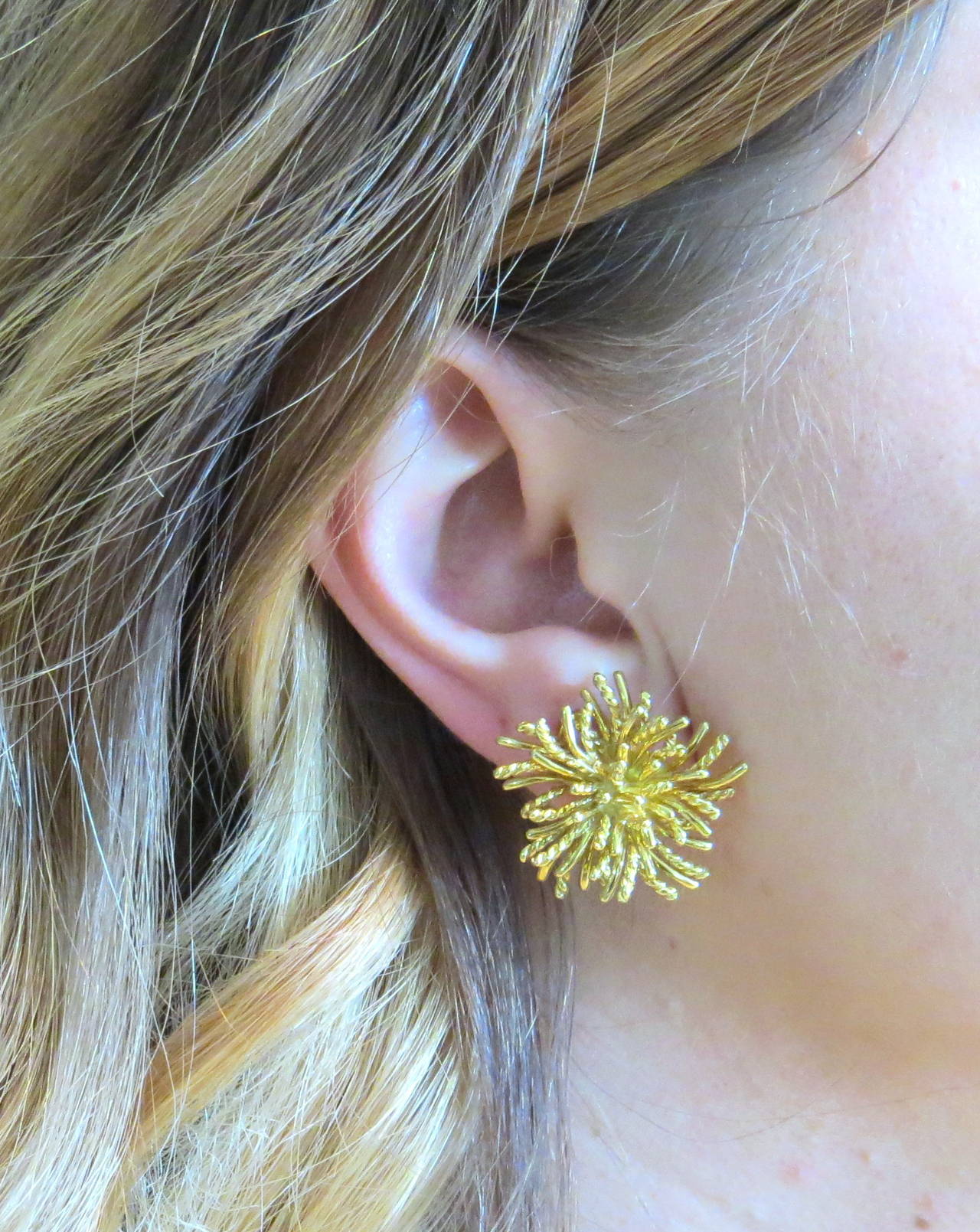 Women's Tiffany & Co. Anemone Gold Earrings