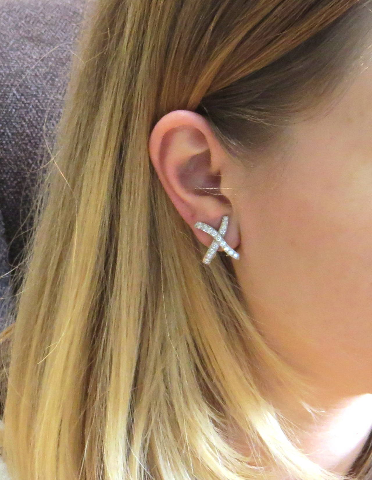 1980s Tiffany And Co Paloma Pico Platinum Diamond X Earrings At 1980s Tiffany Co Paloma Pico Platinum Diamond X Earrings In Excellent Condition For