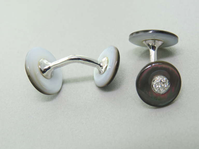 18k white gold cufflinks by Trianon, decorated with abalone and diamond in the center. Larger top is 13mm in diameter, smaller - 11mm. Marked Trianon. weight - 5.1g