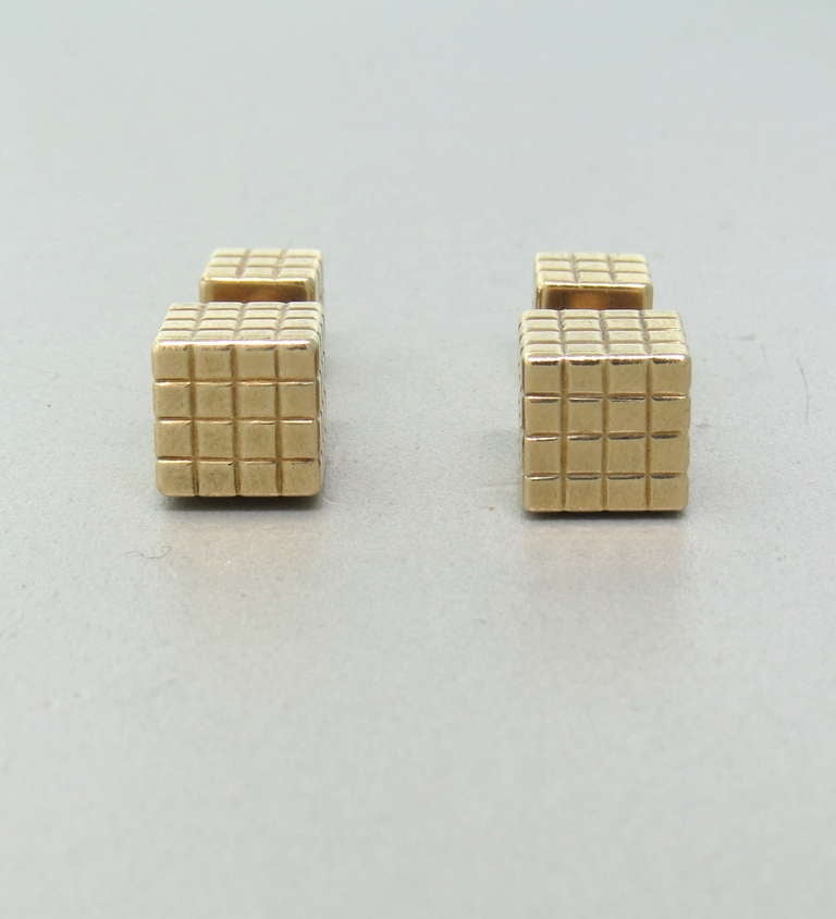 14k Yellow Gold Cube Motif Cufflinks.  Larger Cubes 9.5mm x 9.5mm, smaller cubes 7.3mm x 7,3mm.  Weight 8.6 grams