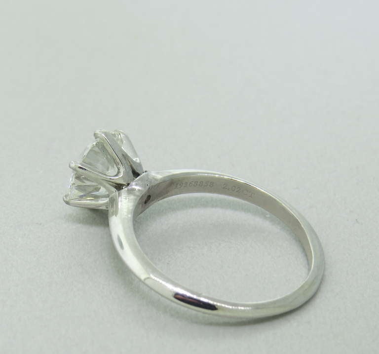 Tiffany & Co Platinum 2.02 carat Diamond Engagement Ring In Excellent Condition In Lambertville, NJ