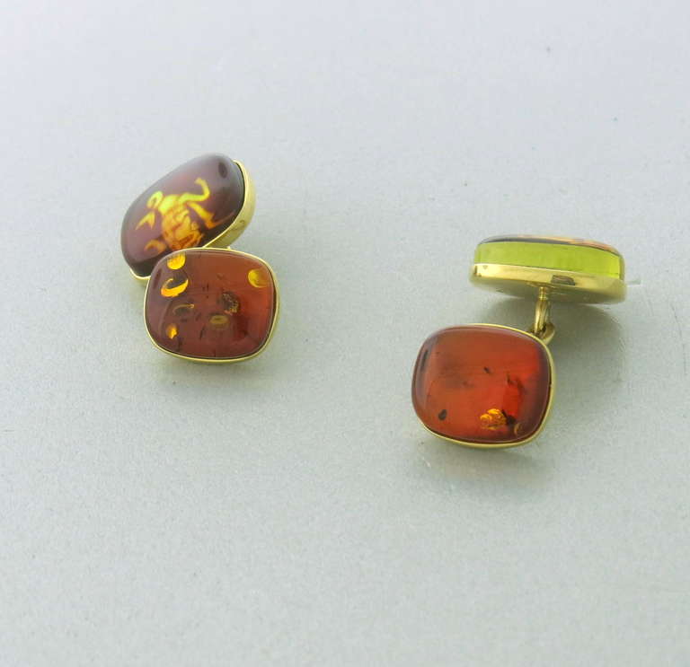 Trianon Gold Amber Zodiac Sign Cufflinks In Excellent Condition In Lambertville, NJ