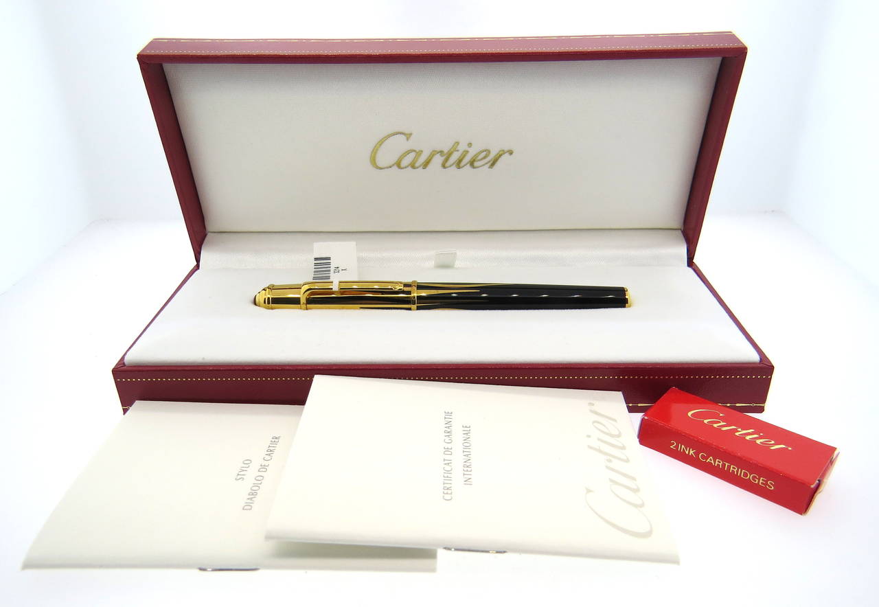 Cartier Mini Diabolo Lacquer Gold Plated Women's Fountain Pen In Excellent Condition In Lambertville, NJ