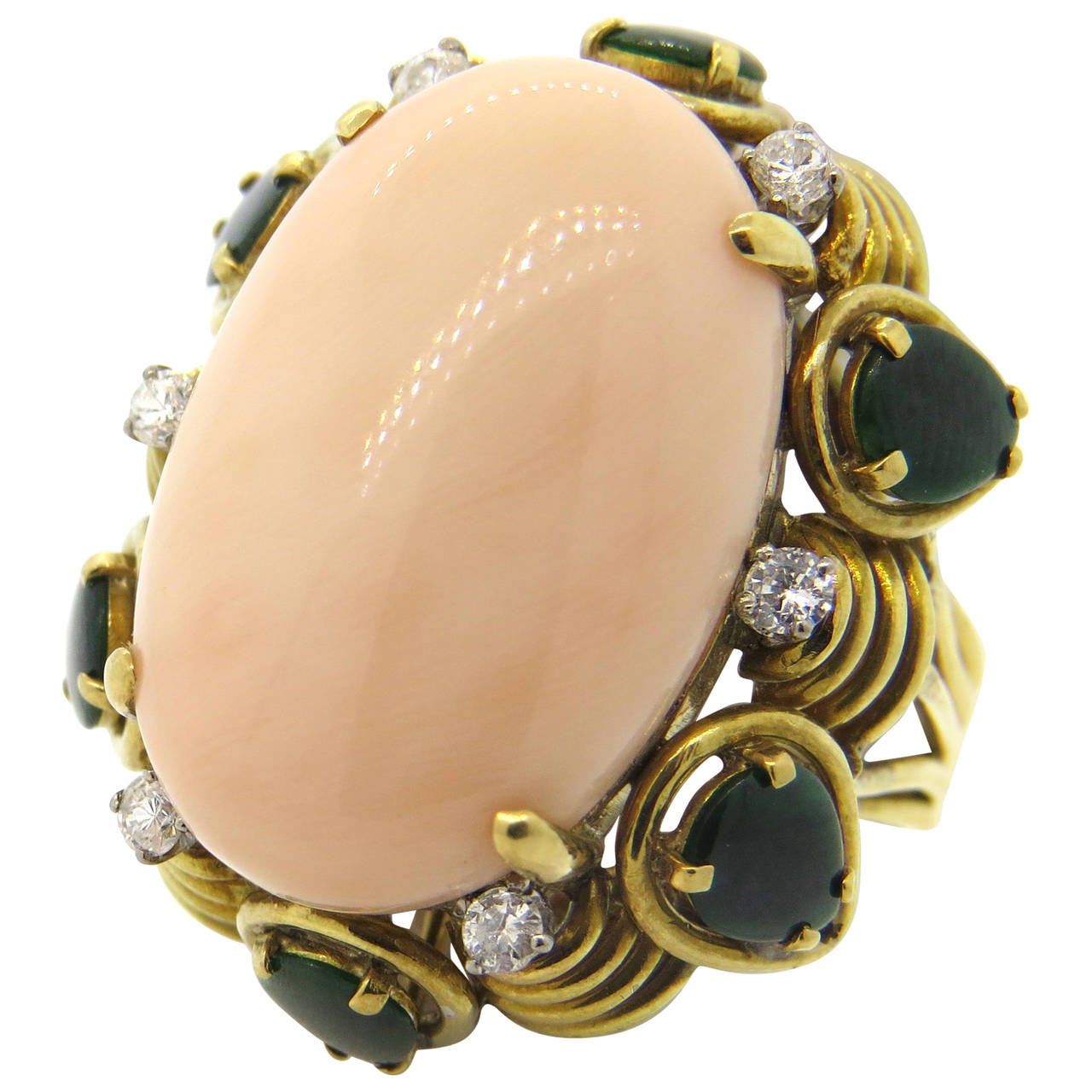 1960s Coral Jade Diamond Gold Cocktail Ring