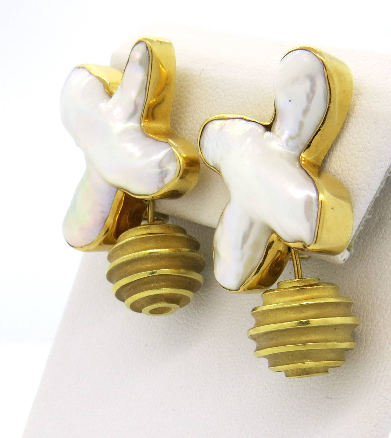 Christopher Walling Biwa Pearl Gold Day and Night Earrings 4