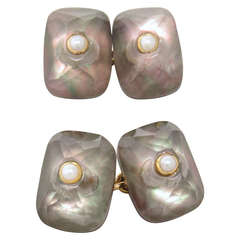 Trianon Mother Of Pearl Crystal Pearl Gold Cufflinks