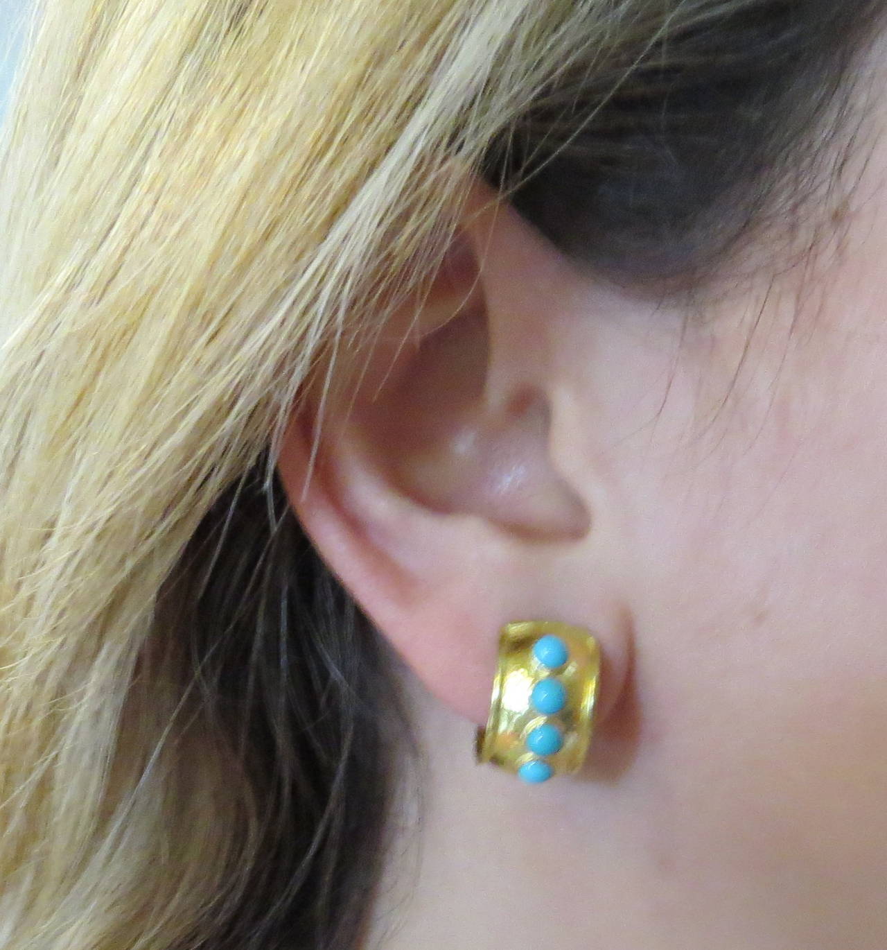 Women's Elizabeth Locke Amalfi Turquoise Gold Hoop Earrings