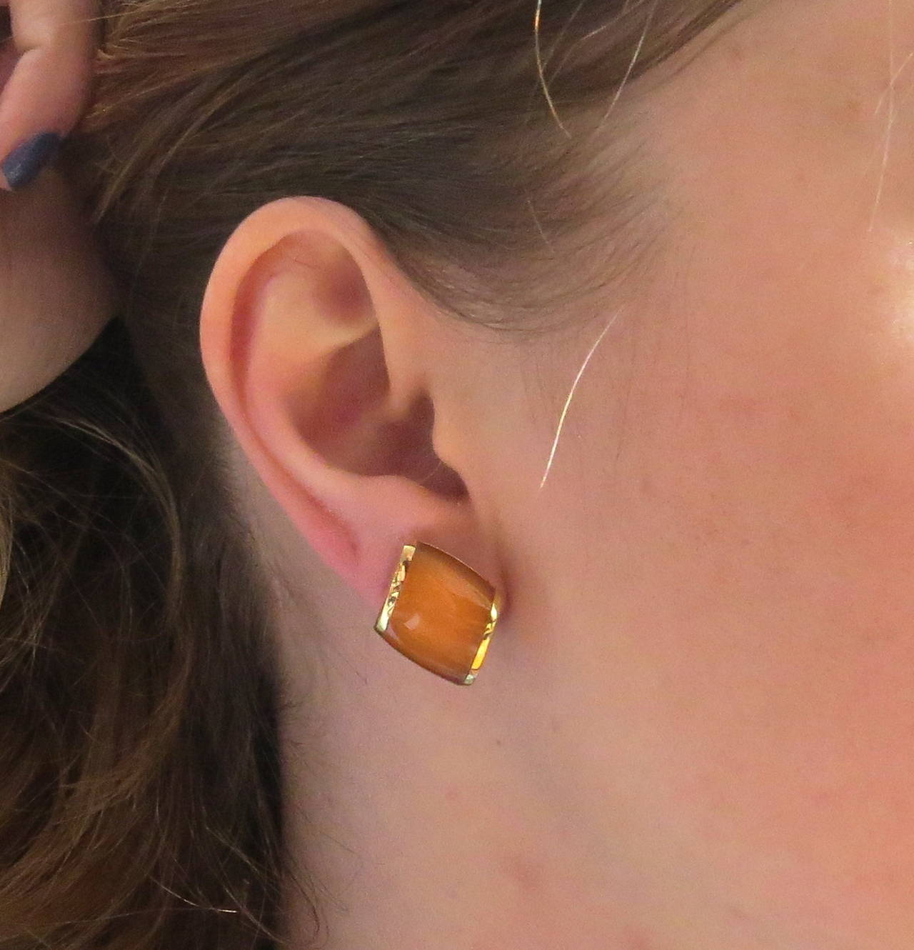Vhernier Plateau Orange Carnelian Crystal Gold Earrings 1