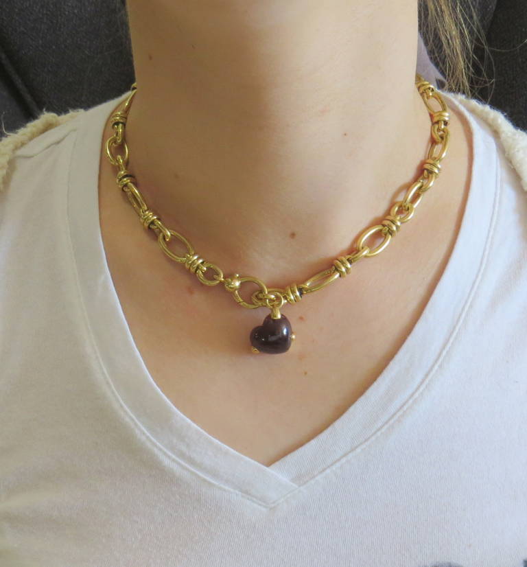Women's Pomellato Garnet Cabochon Charm Gold Link Necklace