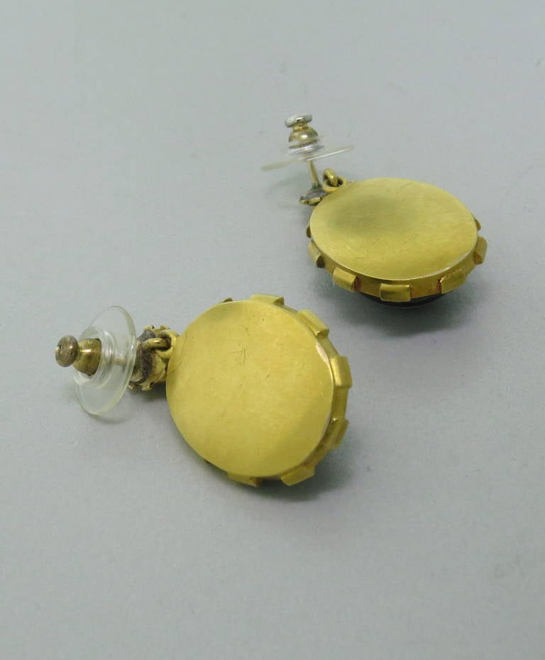 Women's 1870s Antique Victorian Banded Agate Enamel Gold Earrings