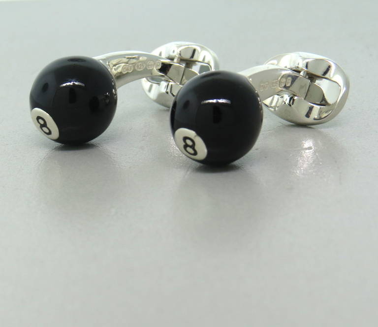 Brnad new pair of sterling silver Deakin & Francis cufflinks with black enamel.  Balls measure 12.2mm in diameter. Marked D & F,925 and English marks. weight - 19.0 gr