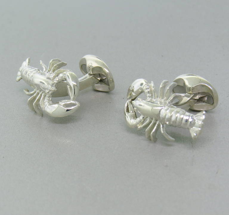 Brand New pair of sterling silver Deakin & Francis cufflinks,featuring lobsters. Cufflink top is 25mm x 16mm. Marked D & F,925 and English marks. weight - 18.6 gr