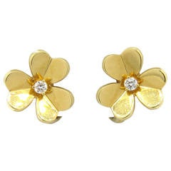 Van Cleef & Arpels Frivole Diamond Gold Flower Earrings