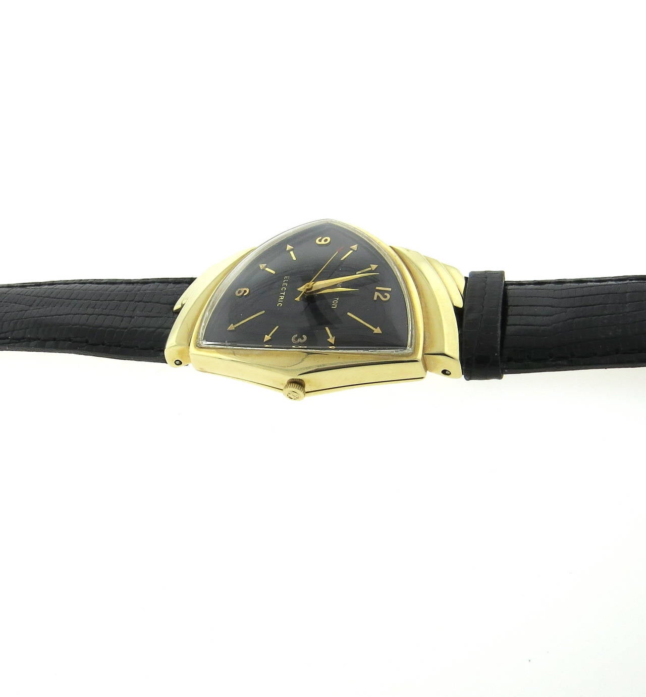 Hamilton Yellow Gold Black Dial Ventura Wristwatch In Excellent Condition In Lambertville, NJ
