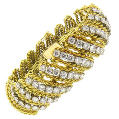 1960s Impressive Diamond Gold Bracelet