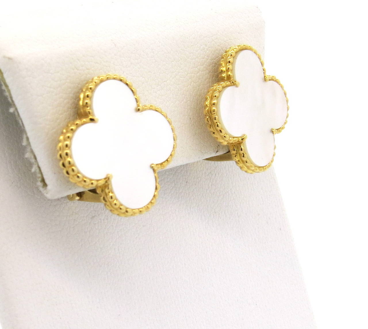 Van Cleef & Arpels clover earrings, crafted for iconic Magic Alhambra collection,set with mother of pearl. Earrings measures 20mm x 20mm. Marked VCA,750, BL 39592. Weight - 11 grams
Current retail $5550