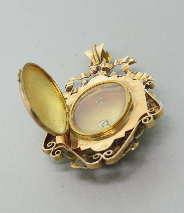 victorian gold locket