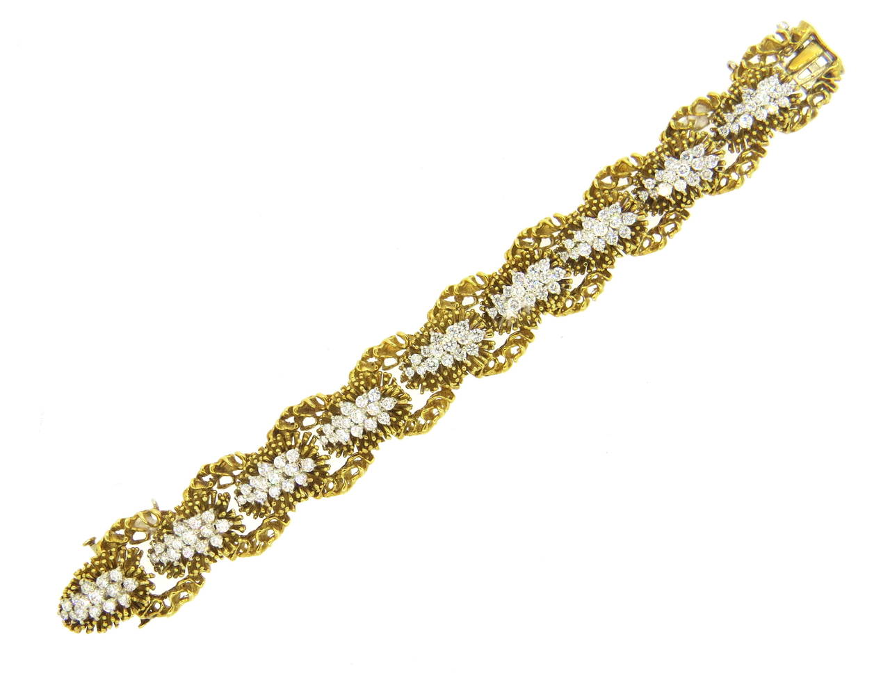 Women's 1960s Beautiful Diamond Gold Bracelet