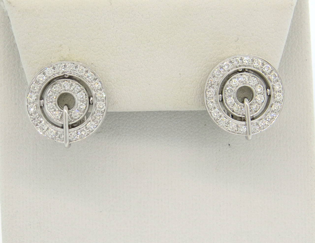 Bulgari Cerchi Diamond Gold Earrings In Excellent Condition In Lambertville, NJ