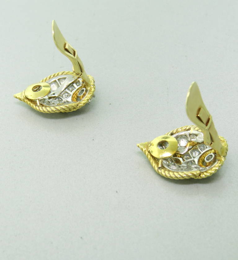 Van Cleef & Arpels Diamond Gold Earrings In Excellent Condition In Lambertville, NJ