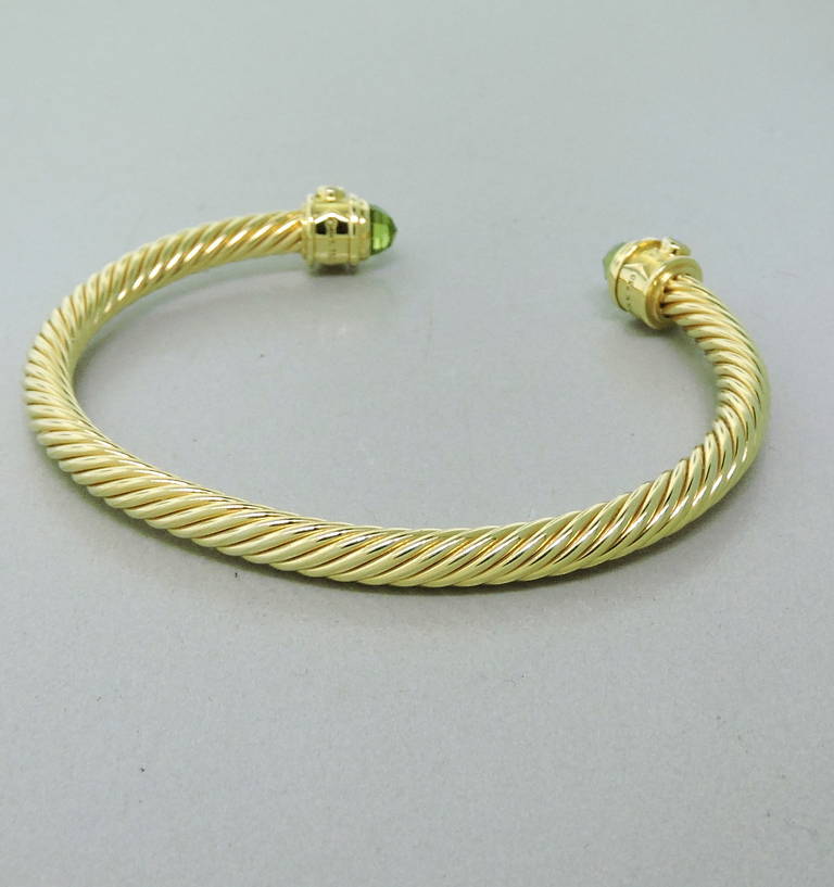 David Yurman Peridot Sapphire Gold Cable Cuff Bracelet In Excellent Condition In Lambertville, NJ
