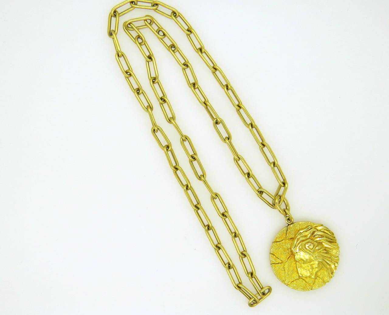 1970s Tiffany& Co circle Leo zodiac sign pendant, measuring 43mm in diameter, suspended on a 30