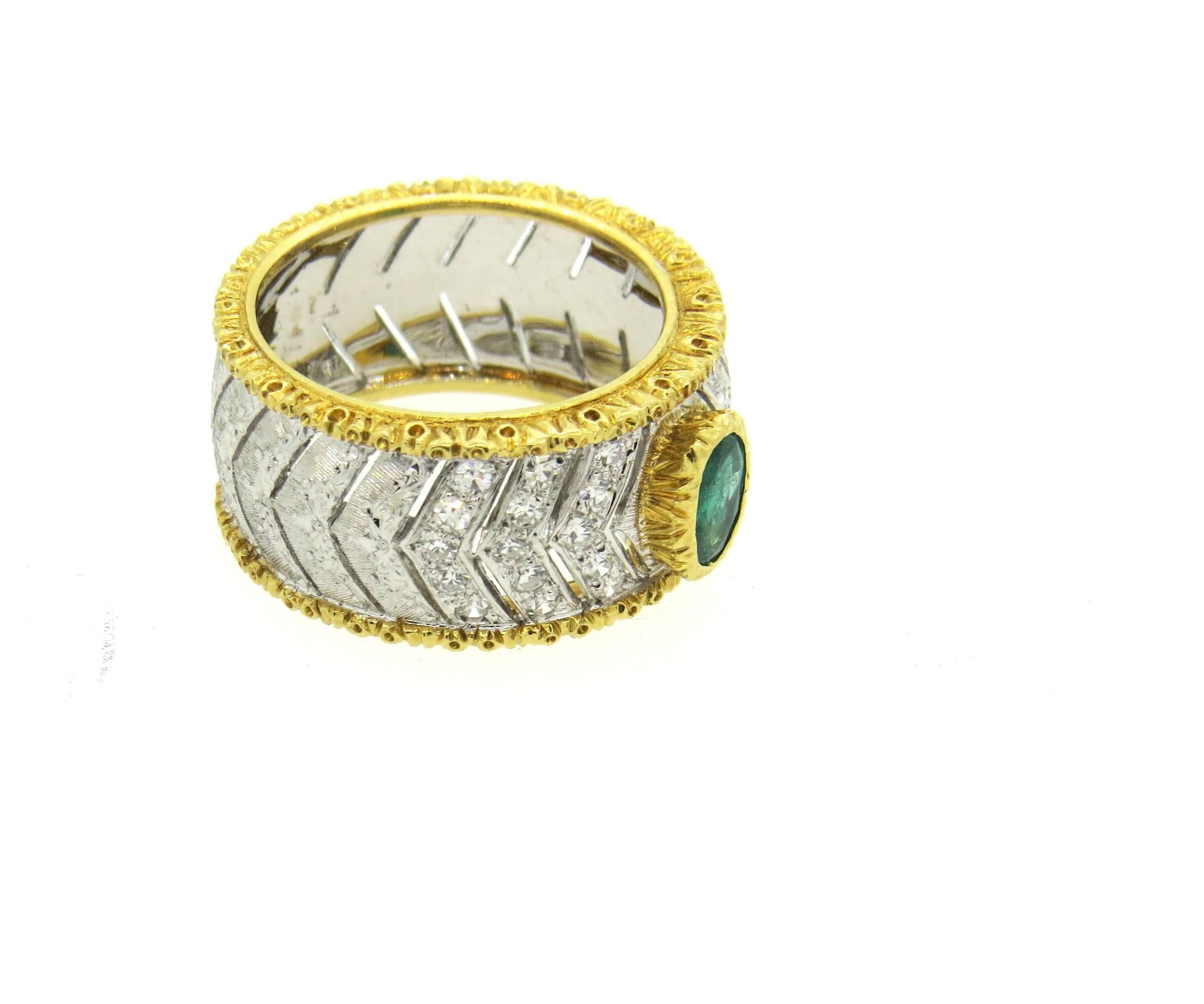 Buccellati Diamond Emerald Gold Band Ring  In New Condition In Lambertville, NJ