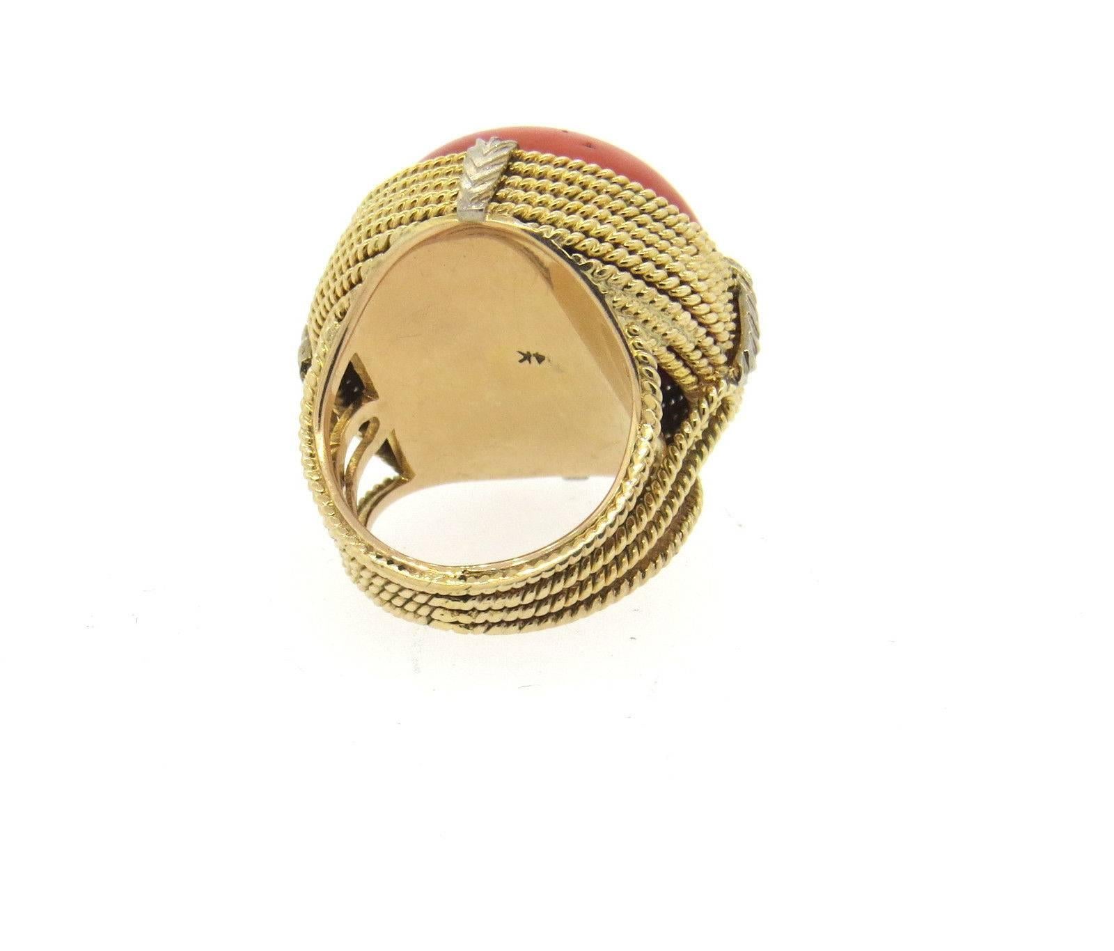 1960s Large Red Coral Gold Ring In Excellent Condition In Lambertville, NJ