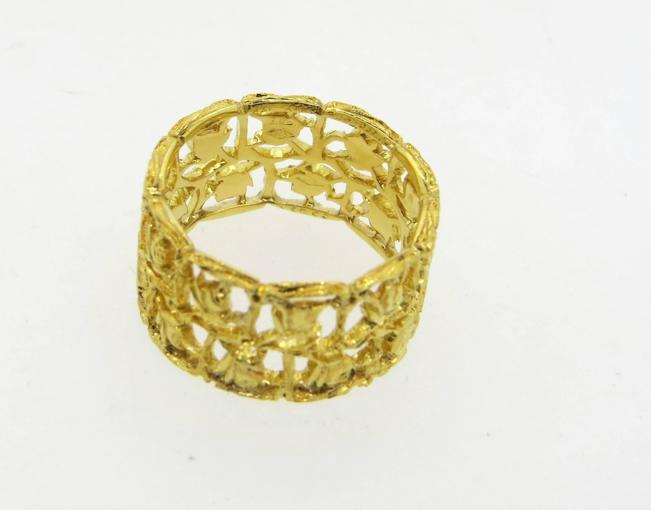 Women's Buccellati Gold Floral Motif Wide Band Ring 