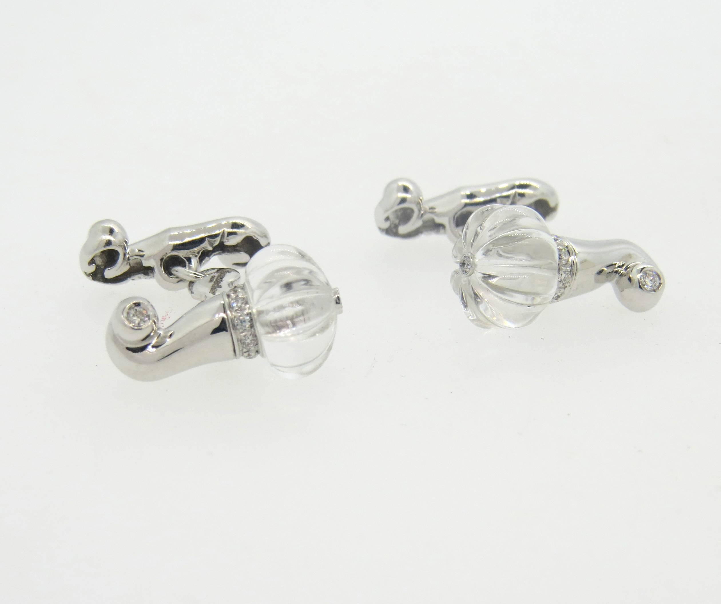Chantecler Carved Crystal Diamond Gold Cufflinks In New Condition In Lambertville, NJ