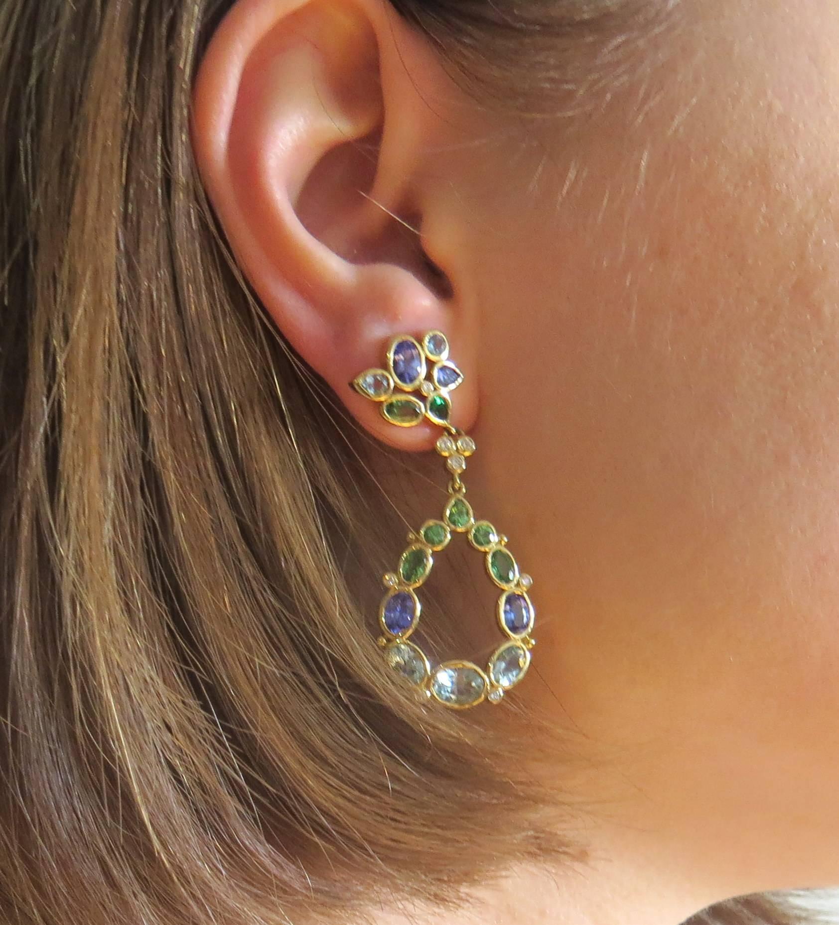 Temple St. Clair Anima Diamond Aquamarine Tsavorite Tanzanite Gold Earrings  In New Condition In Lambertville, NJ