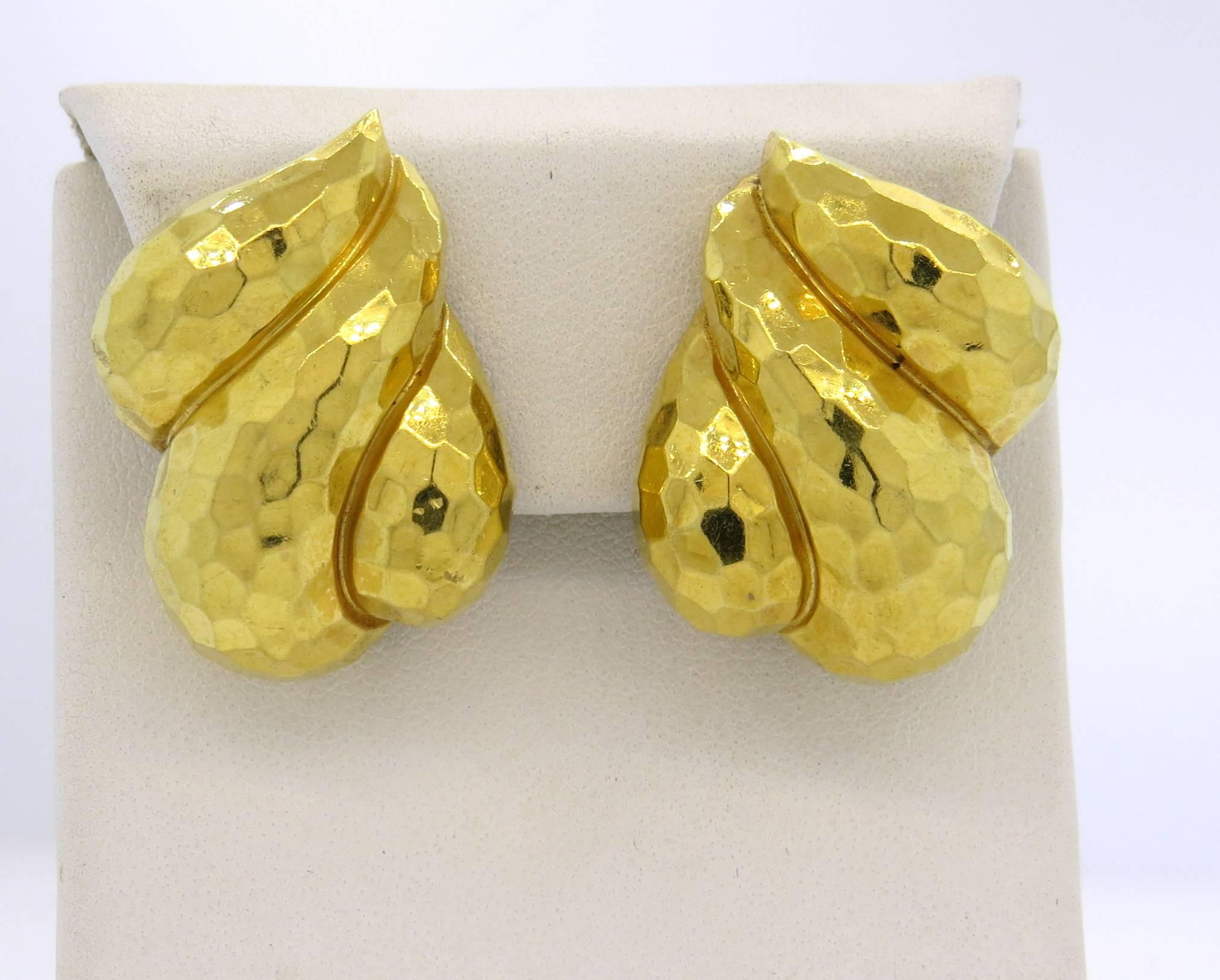 Large Henry Dunay Hammered Gold Earrings  In Excellent Condition In Lambertville, NJ