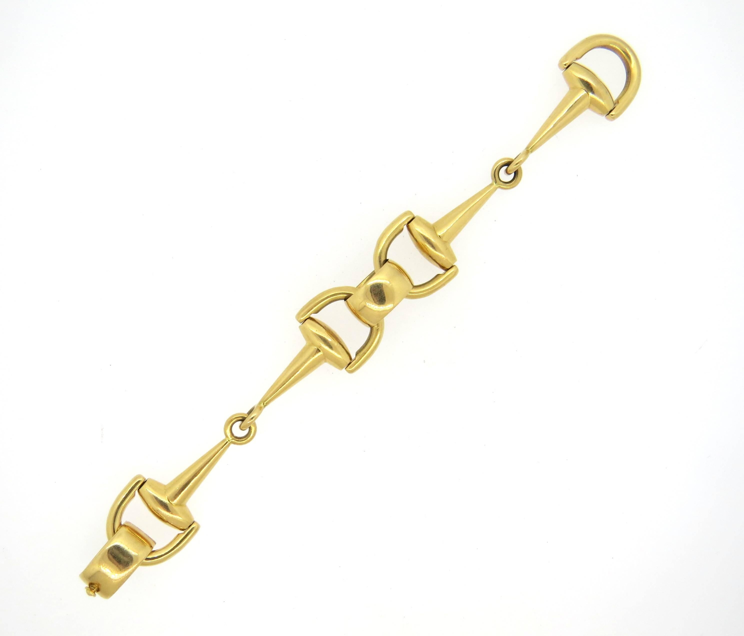 An 18k yellow gold unusual link bracelet, measuring 8