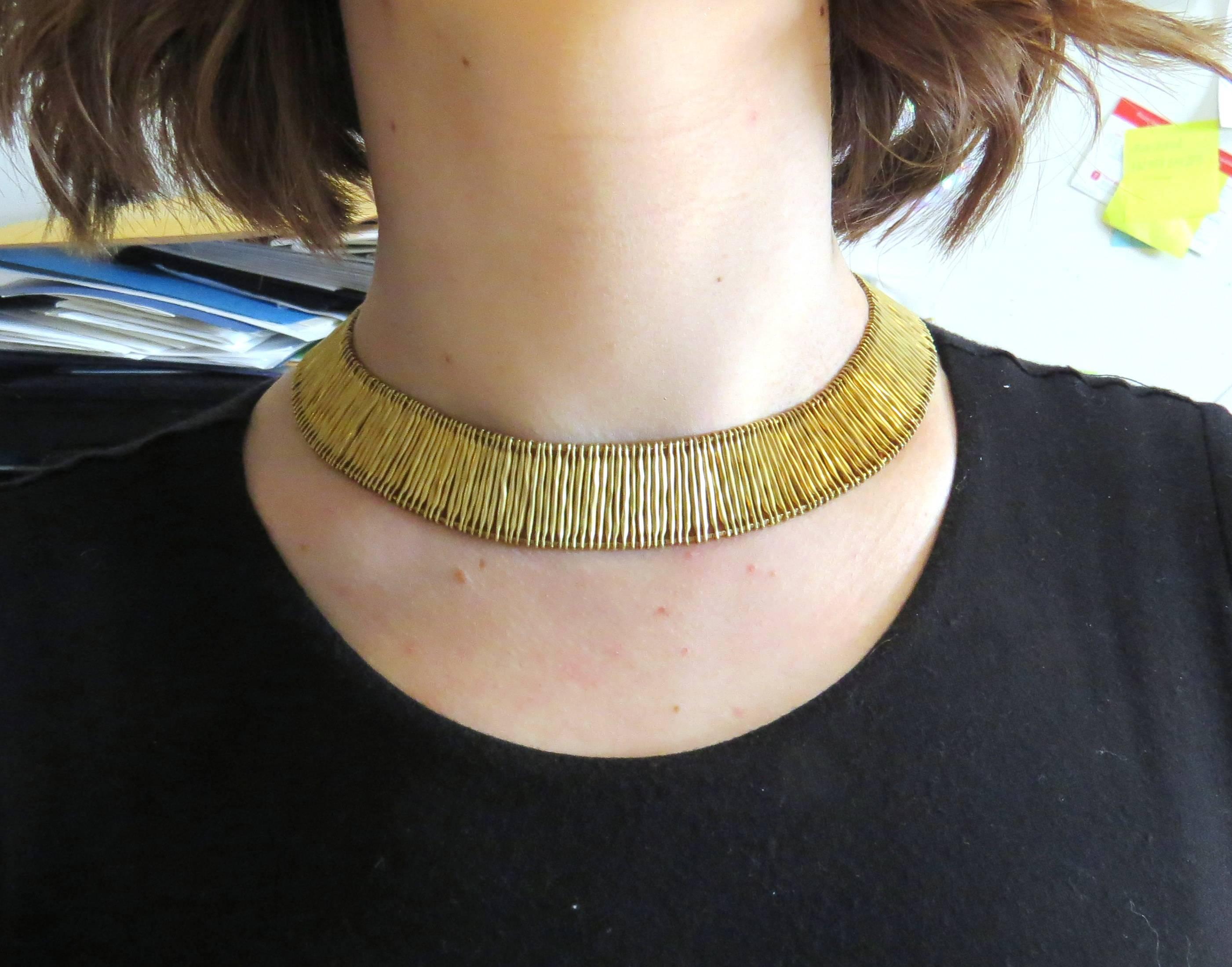 h stern gold necklace