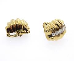 Iconic Retro Diamond Gold Open Shell Earrings