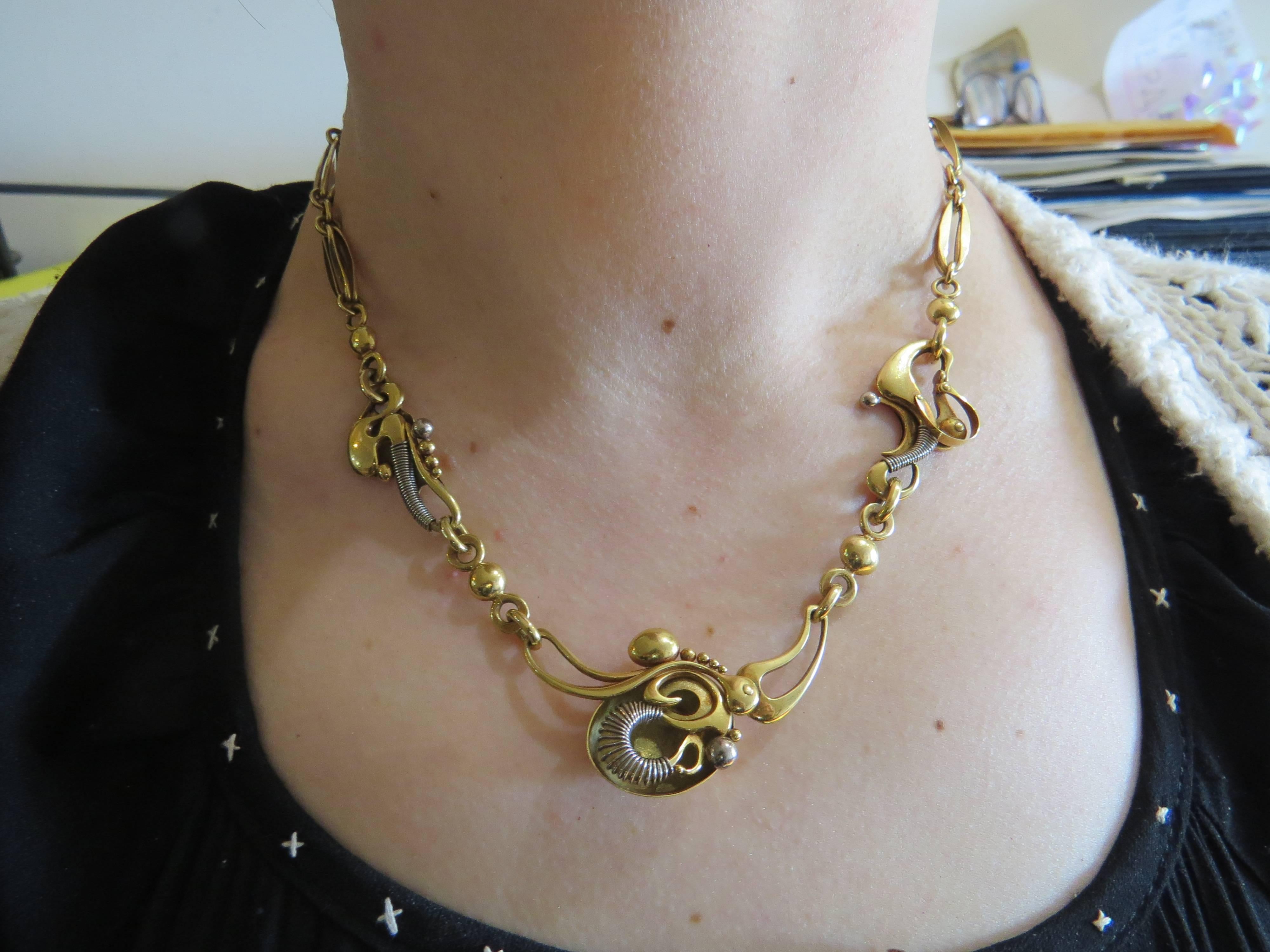 unusual gold necklaces