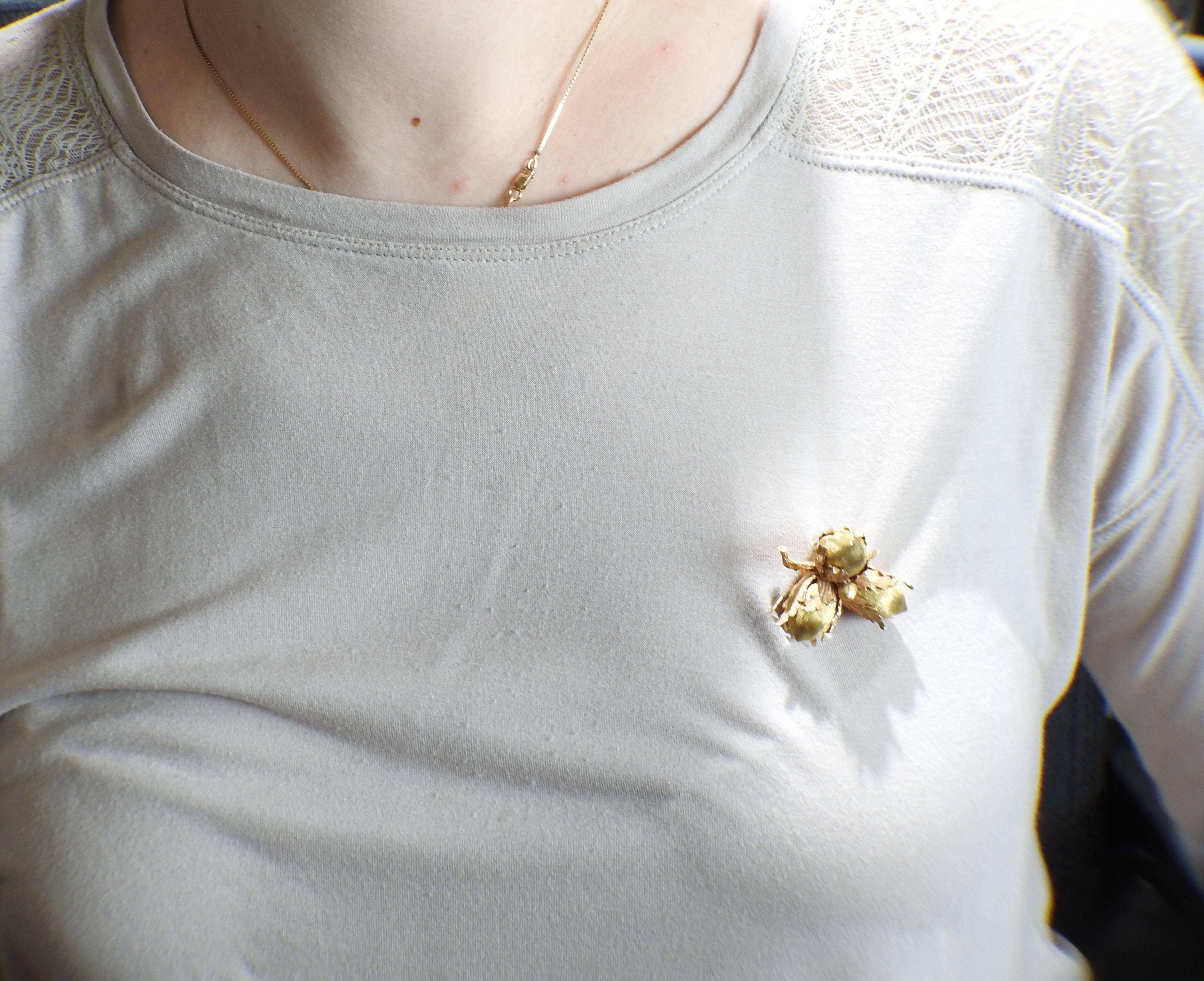 Women's Buccellati Acorn Gold Brooch Pin
