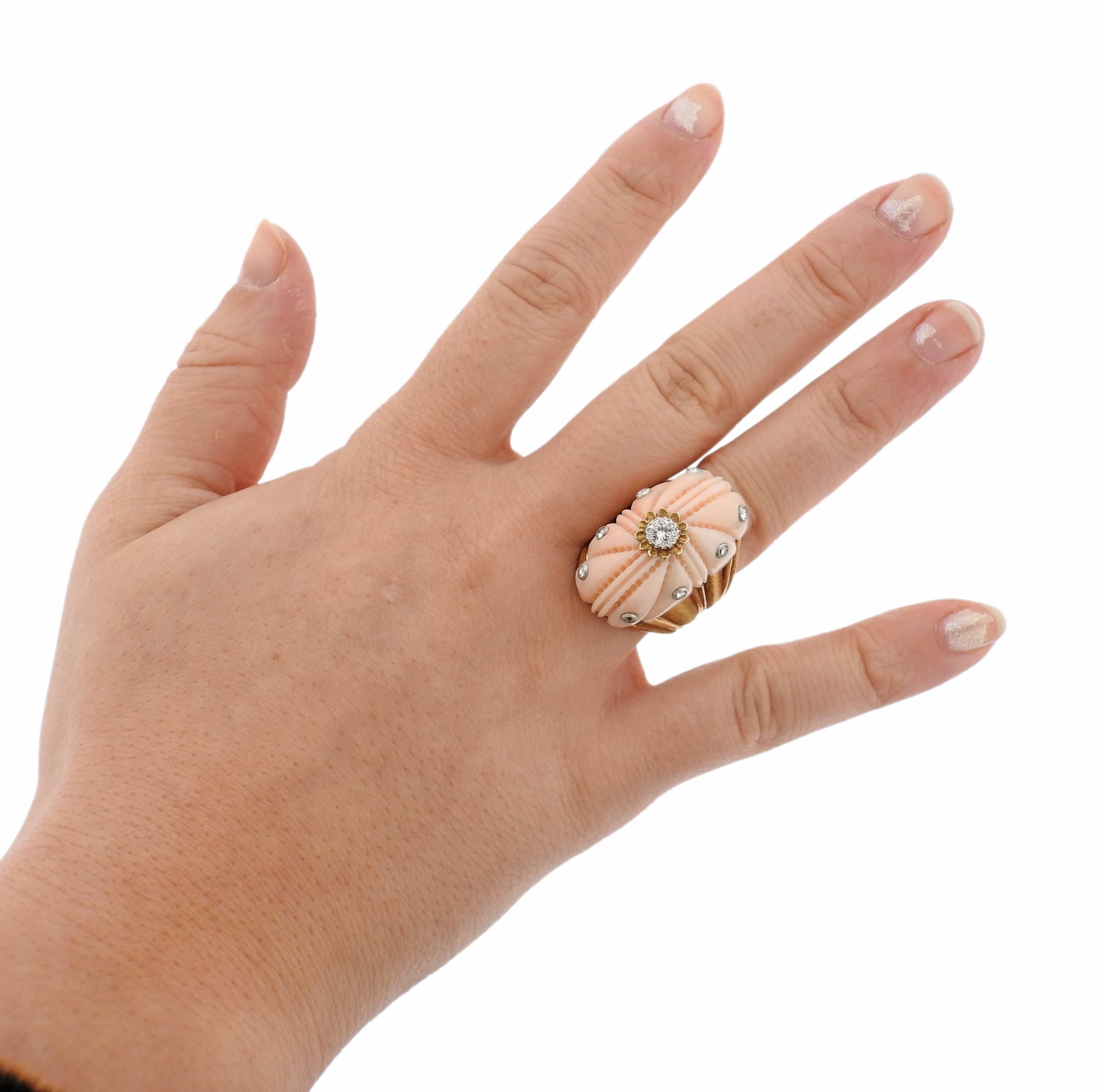 Exquisite Buccellati Carved Coral Diamond Gold Ring 2