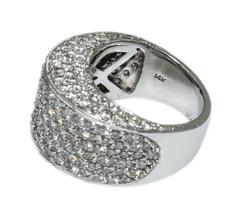 Large Dazzling 5 ct. Pave Diamonds Gold Ring