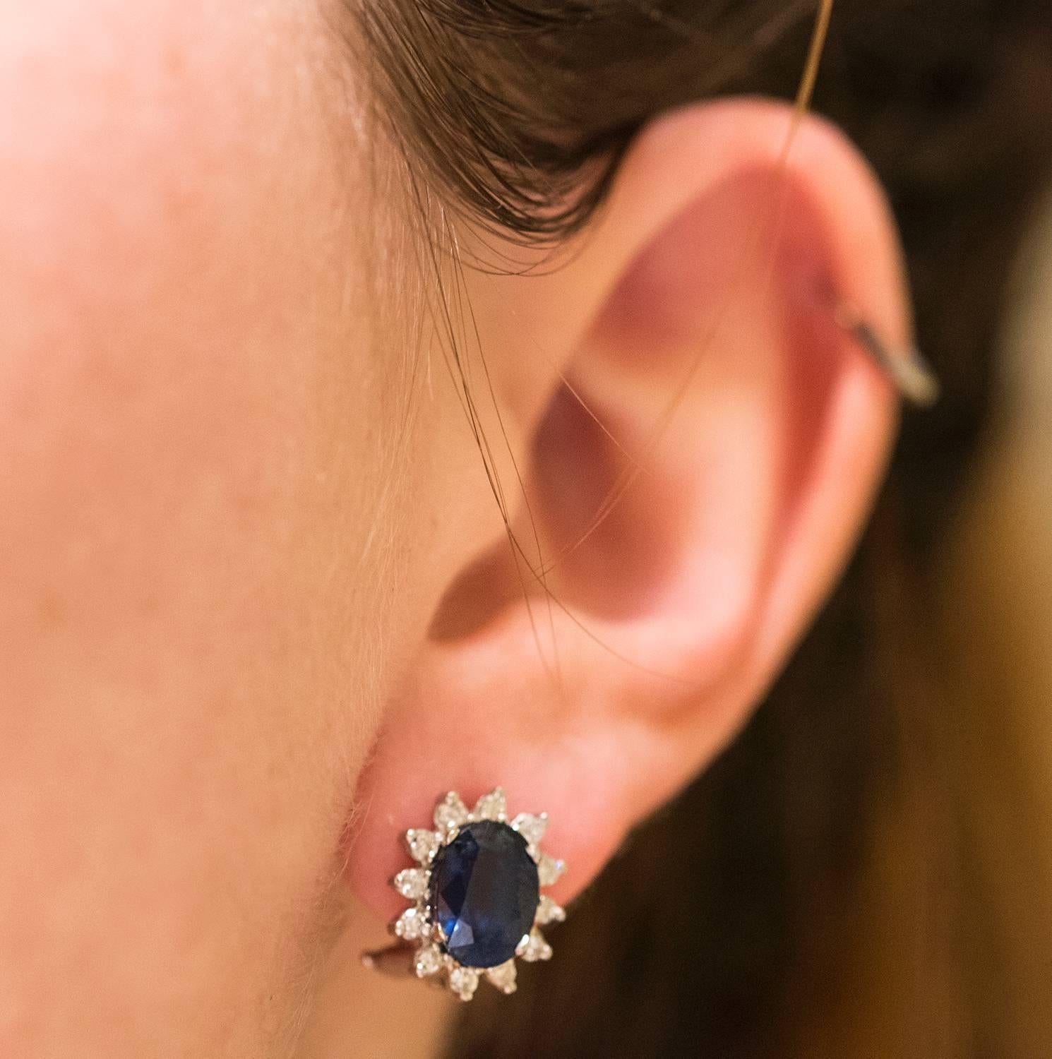 White Gold Diamond and Sapphire Stud Earrings For Sale 1