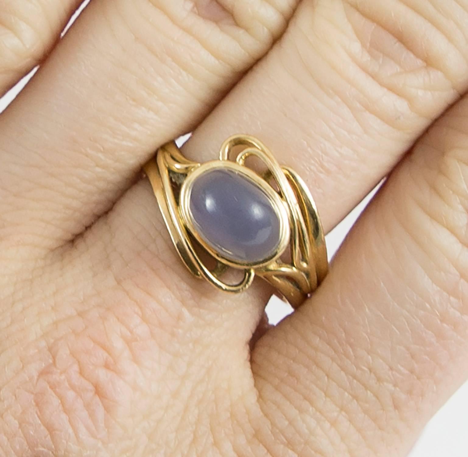 Women's or Men's Art Nouveau Diamond Chalcedony Ring For Sale