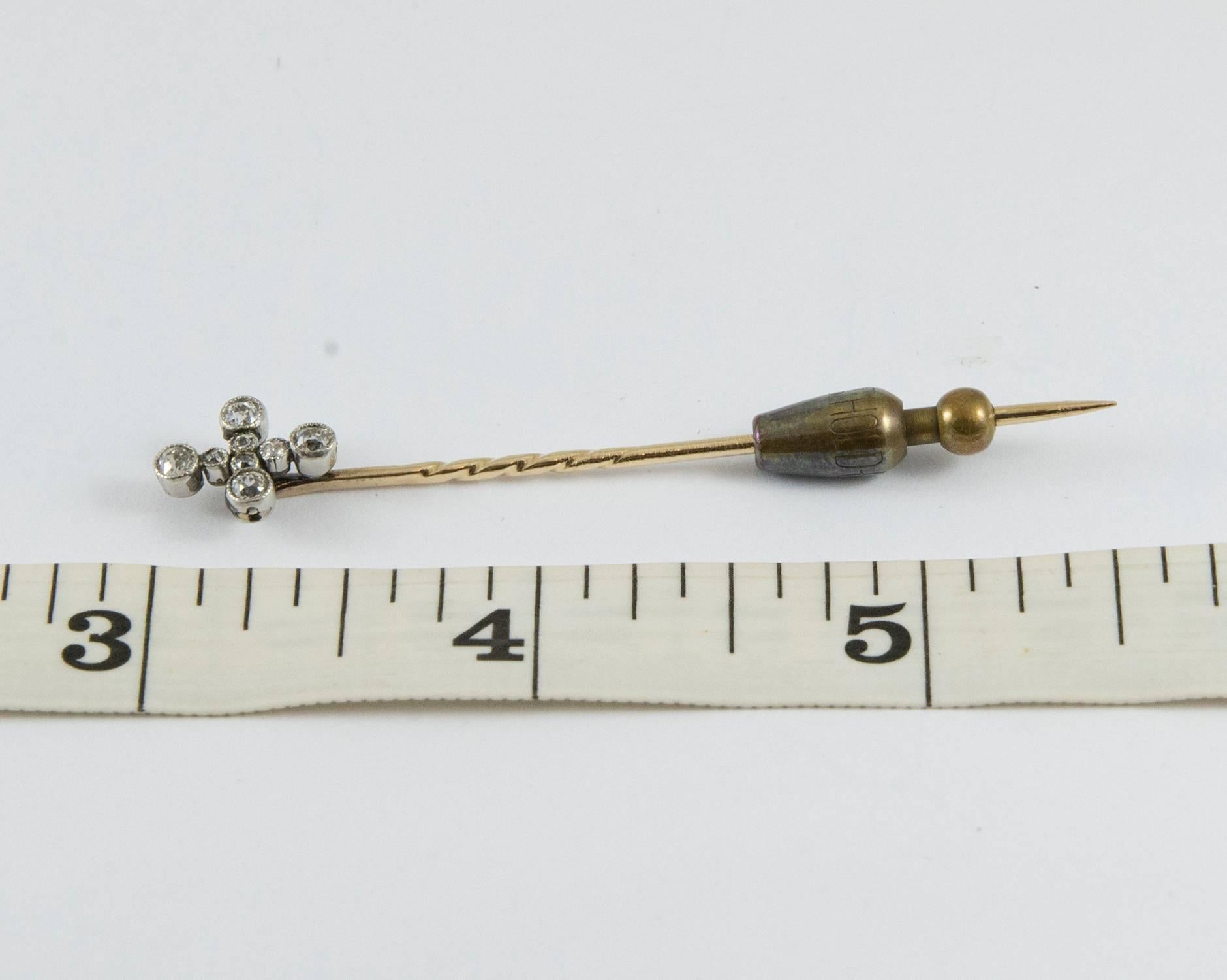 Antique Diamond Cross Stick Pin In Good Condition For Sale In Toronto, Ontario
